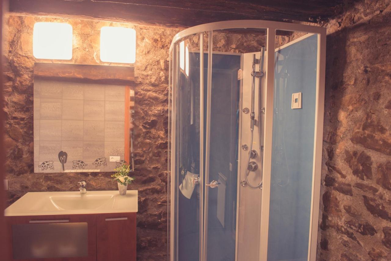 Complex Rural Can Caubet Berga Exterior foto