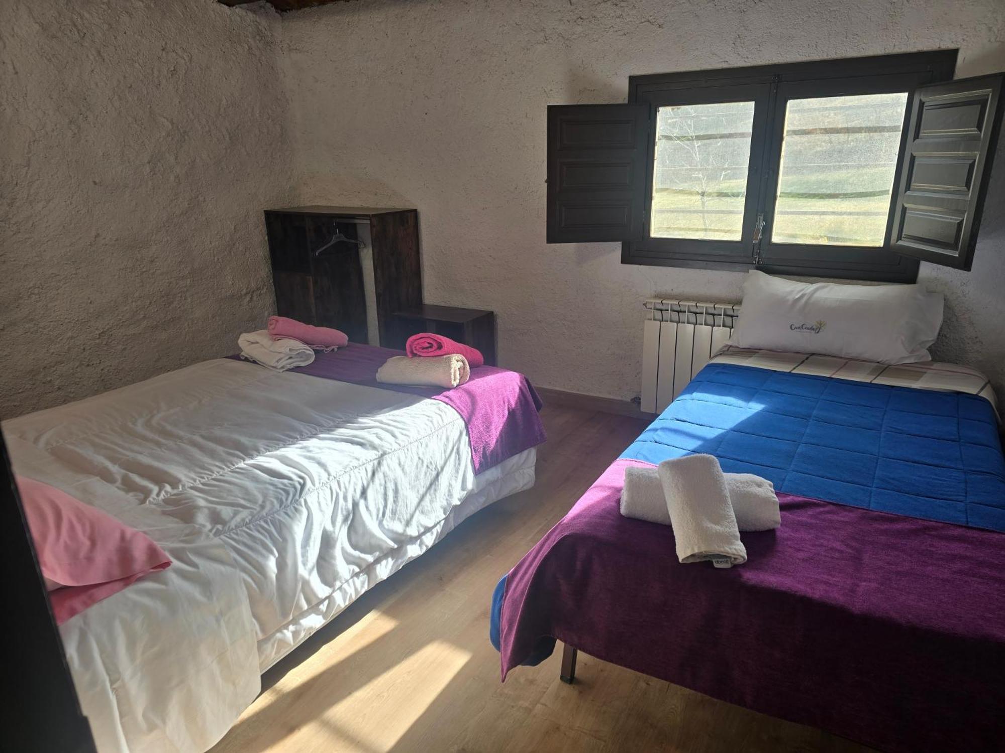Complex Rural Can Caubet Berga Exterior foto